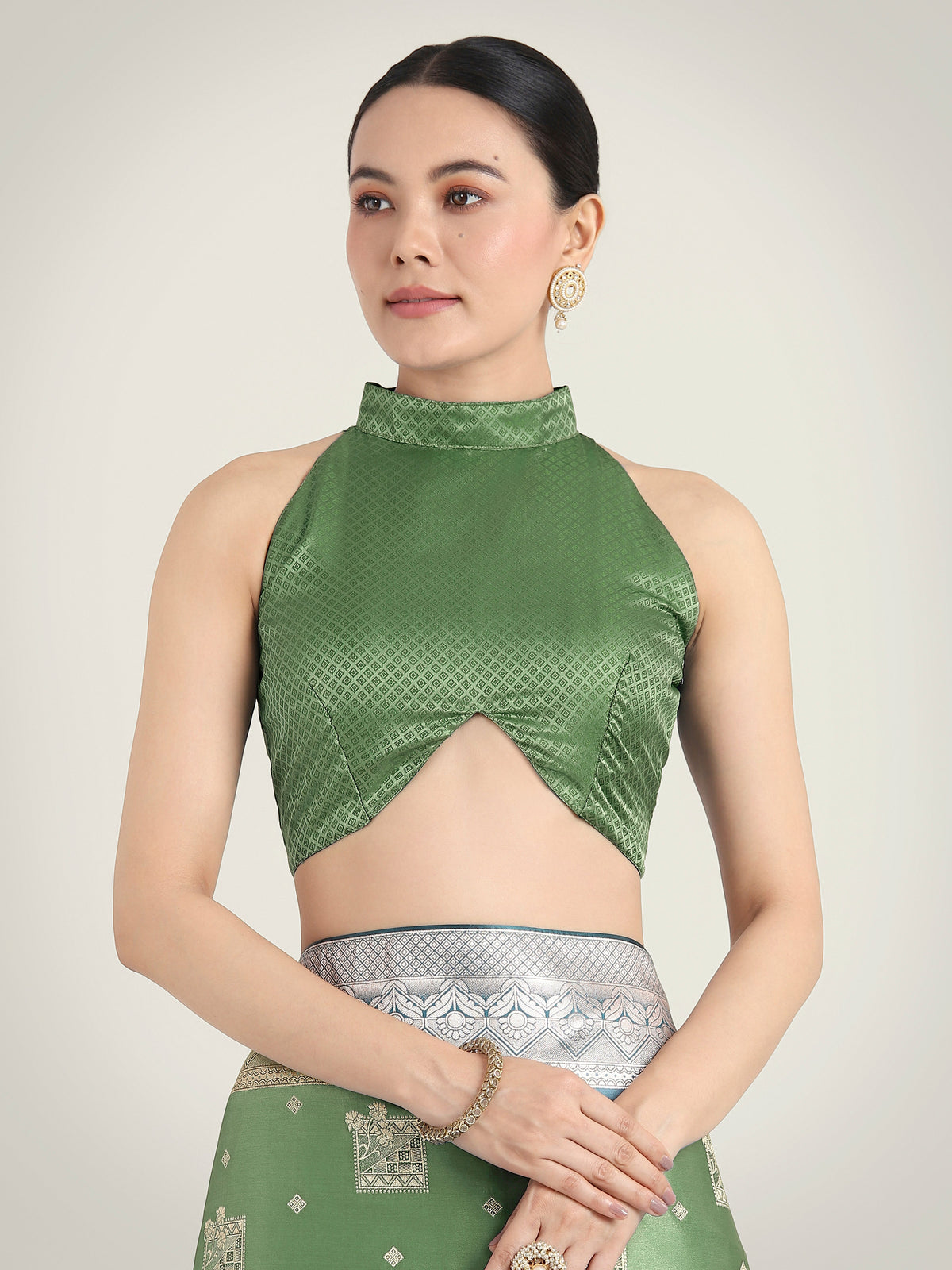 Monjolika Fashion Green Color Banarasi Satin Silk Zari Weaving Festival Saree | Grocsy