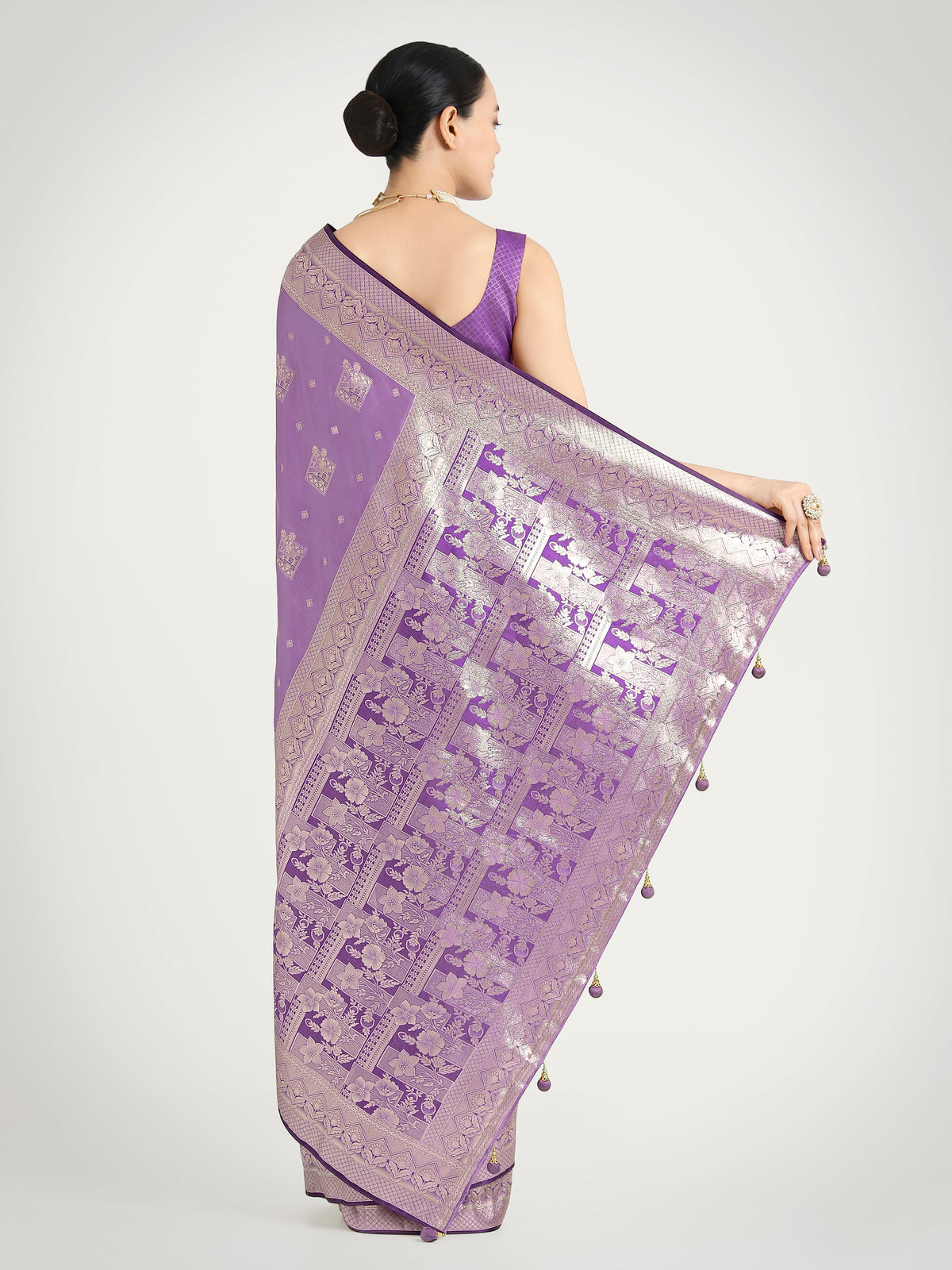 Monjolika Fashion Lavender Color Banarasi Satin Silk Zari Weaving Festival Saree | Grocsy