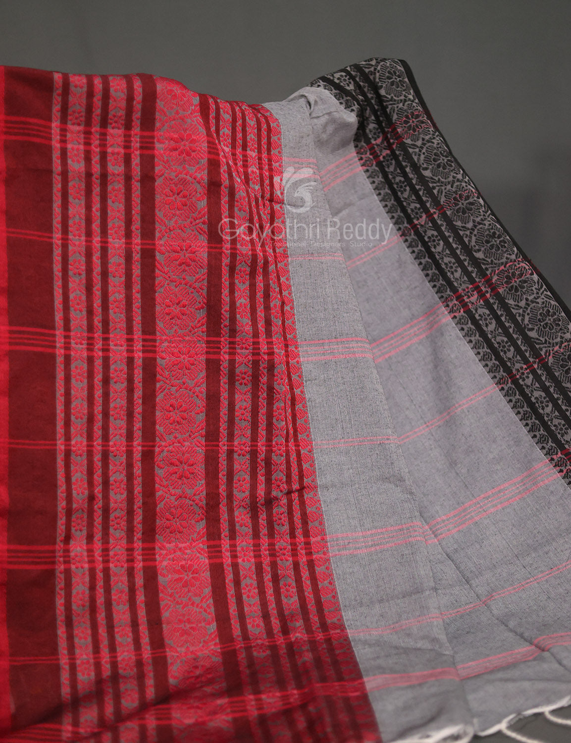 Green Colored Contrast Thread Pure Khadi Cotton Saree By Gayathri Reddy Designer Studio | Grocsy