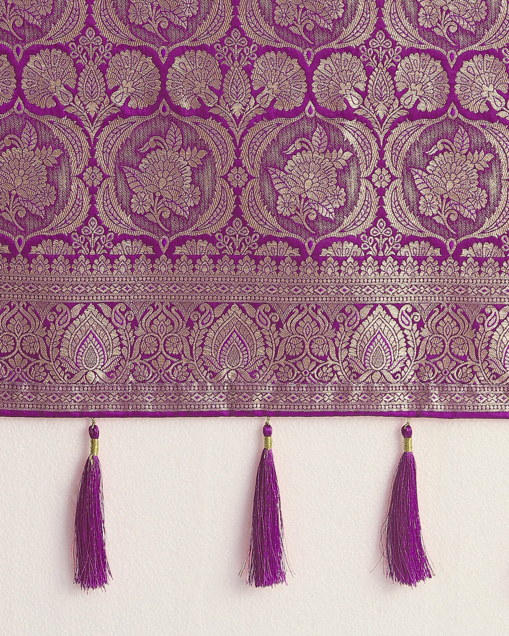 Monjolika Fashion Effervescent Purple Soft Banarasi Satin Silk Saree With Elision Blouse Piece | Grocsy