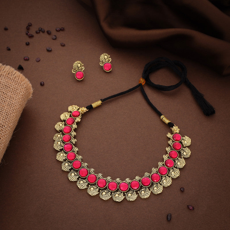Tehzeeb Creations Pink Colour Gold-Polished Stone Jewellery Choker Necklace Set With Matching Pair of Stud Earrings | Grocsy