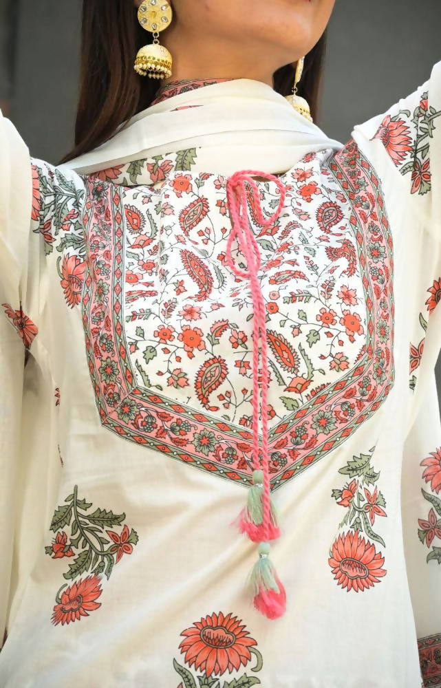 Yufta Women White Floral Printed Regular Pure Cotton Kurta with Trouser & With Dupatta | Grocsy