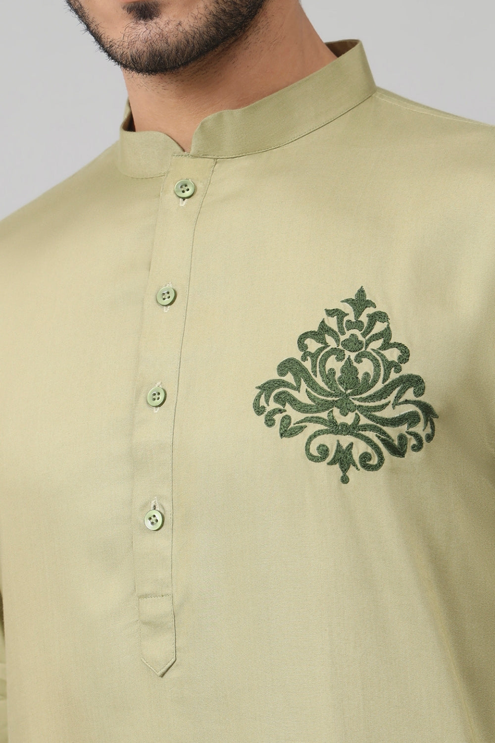 Laurel Embroidered Cotton Kurta by Hilo Design | Grocsy