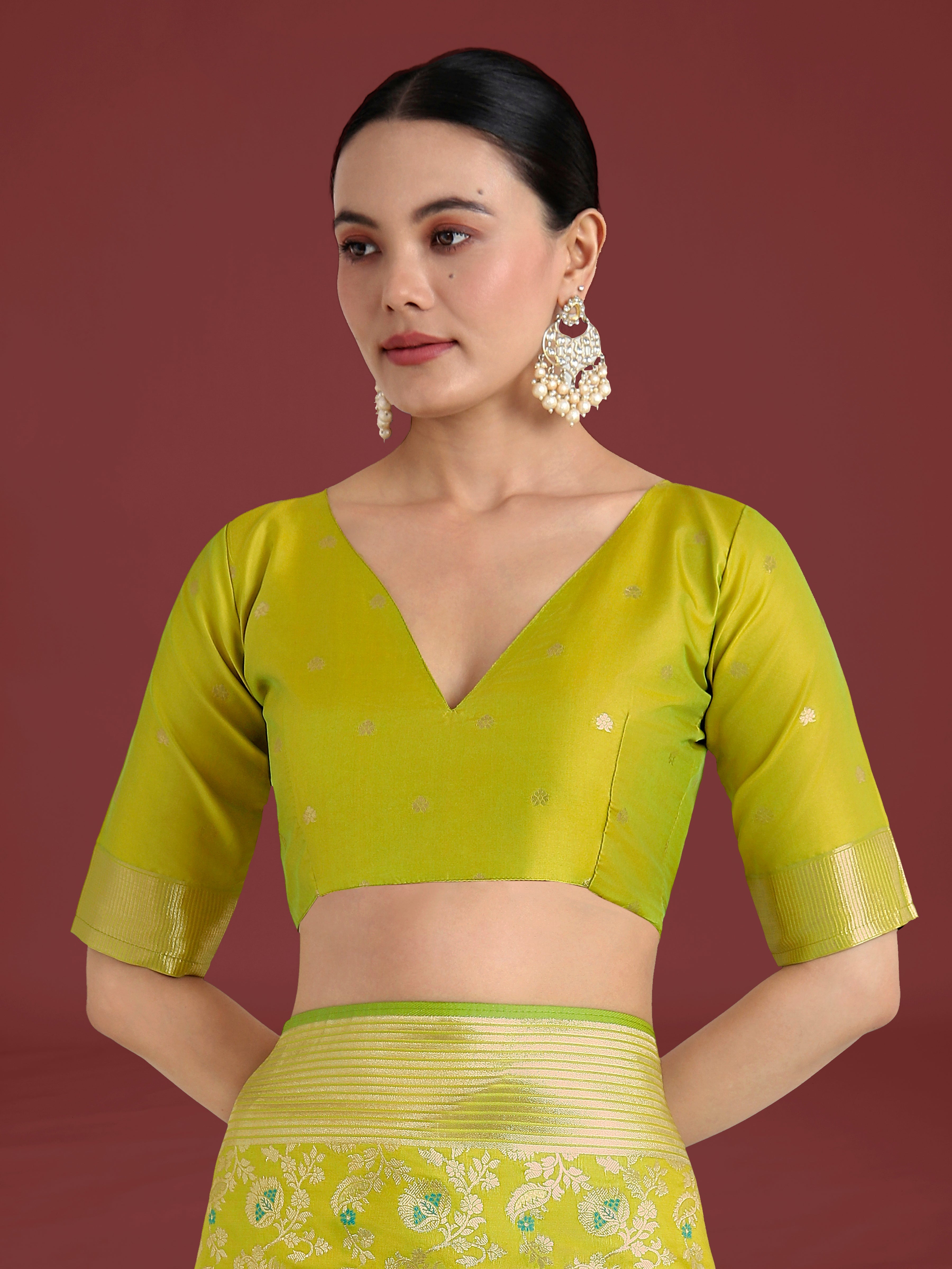 Monjolika Fashion Banarasi Silk Parrot Green Zaal Pattern Traditional Saree | Grocsy