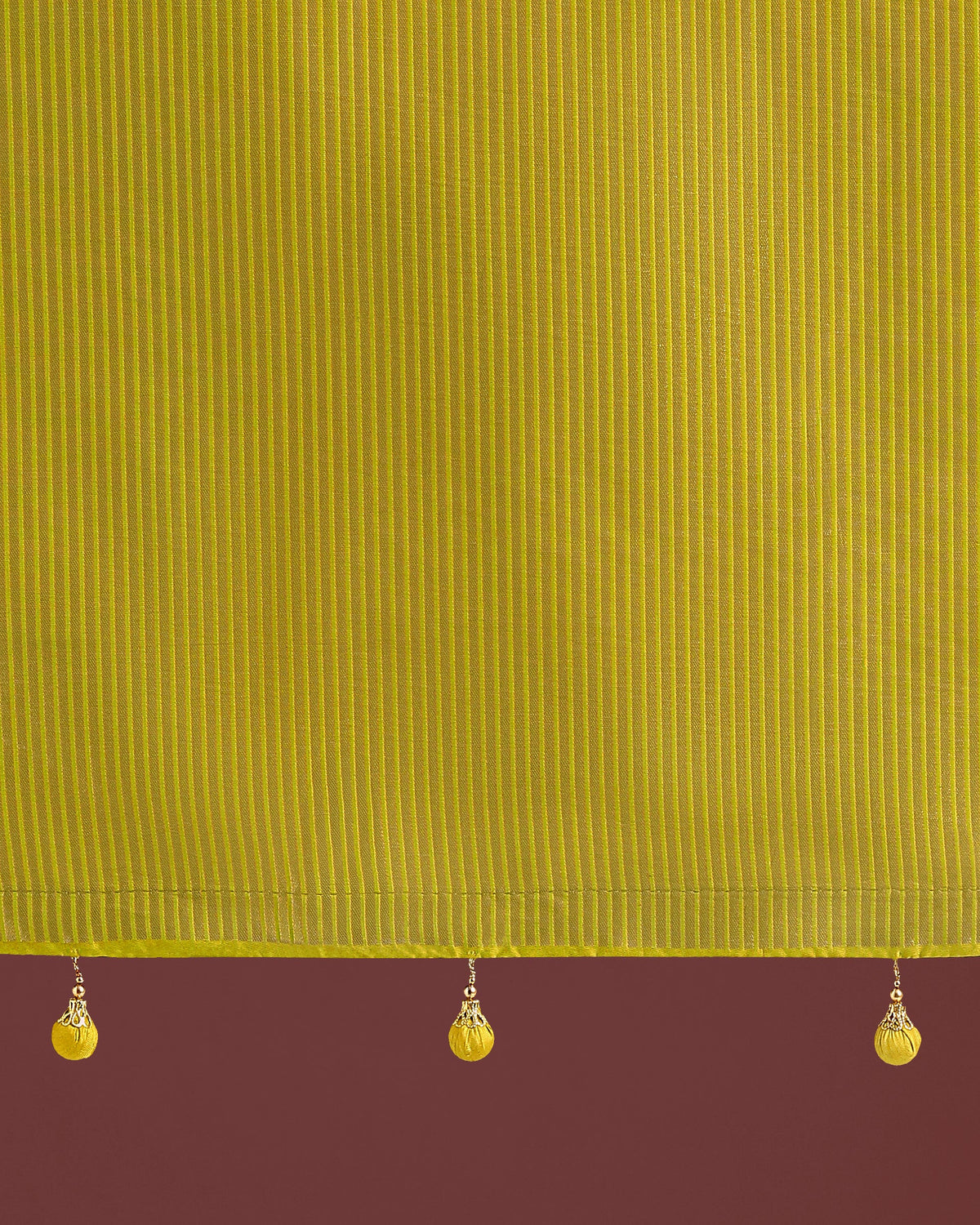 Monjolika Fashion Banarasi Silk Parrot Green Zaal Pattern Traditional Saree | Grocsy