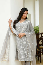 Vaasva Women Grey Linen Embroidered Solid Kurta Set With Solid Pants & Chiffon Embroidered Dupatta | Grocsy