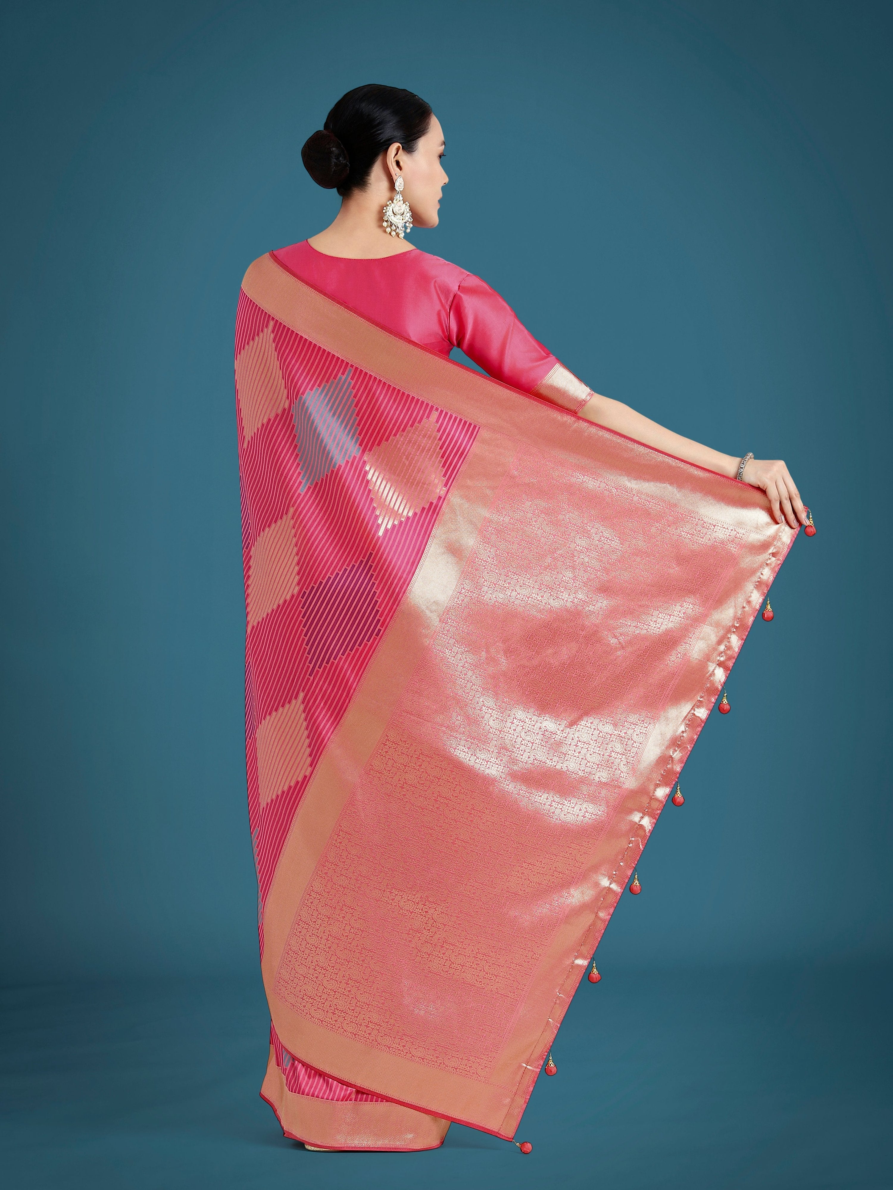 Monjolika Fashion Light Pink Colour Banarasi Silk Zari Weaving Classic Saree | Grocsy