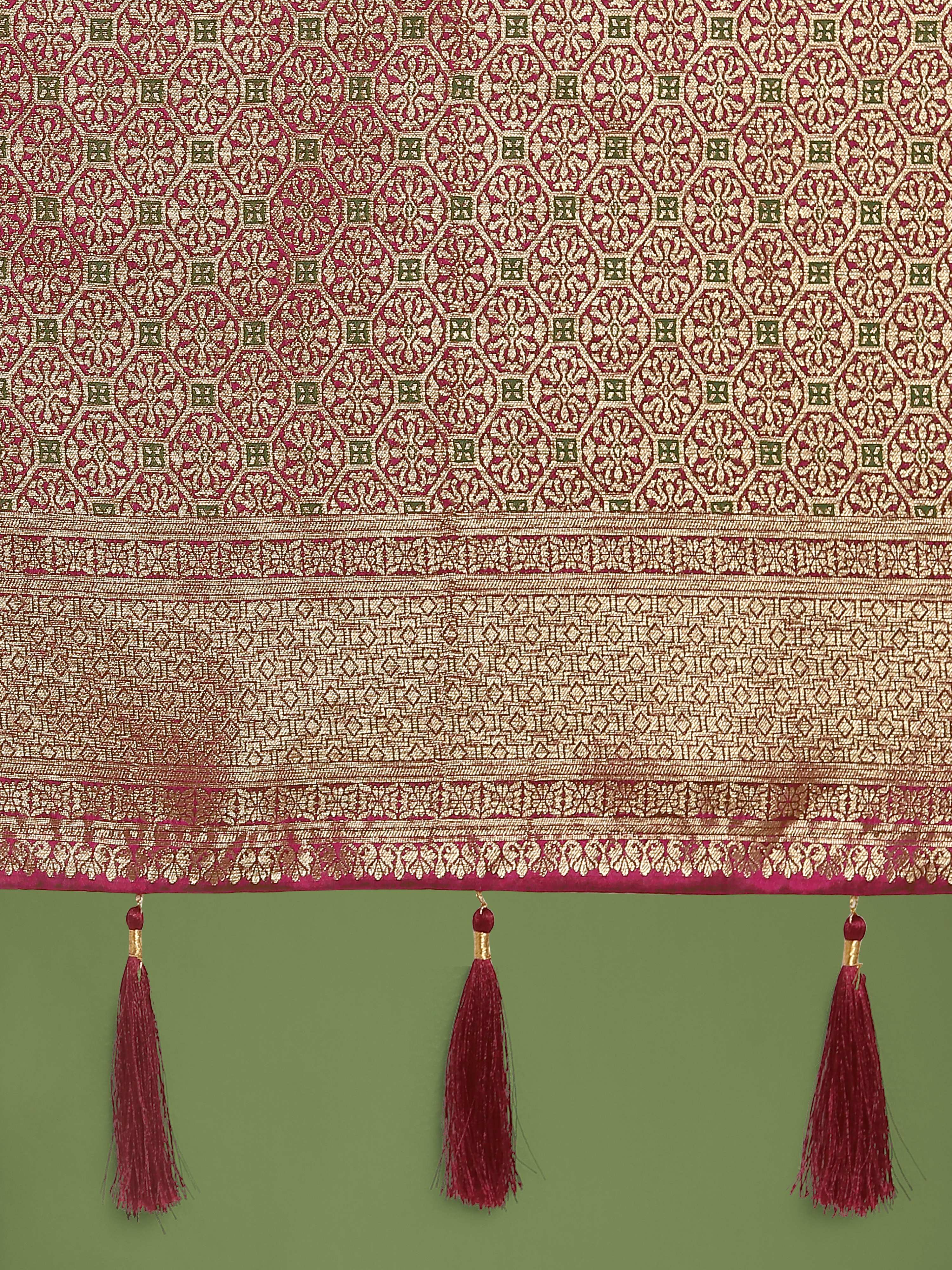 Monjolika Fashion Scintilla Magenta Banarasi Satin Silk Meenakari zari weaving Pattern Saree | Grocsy