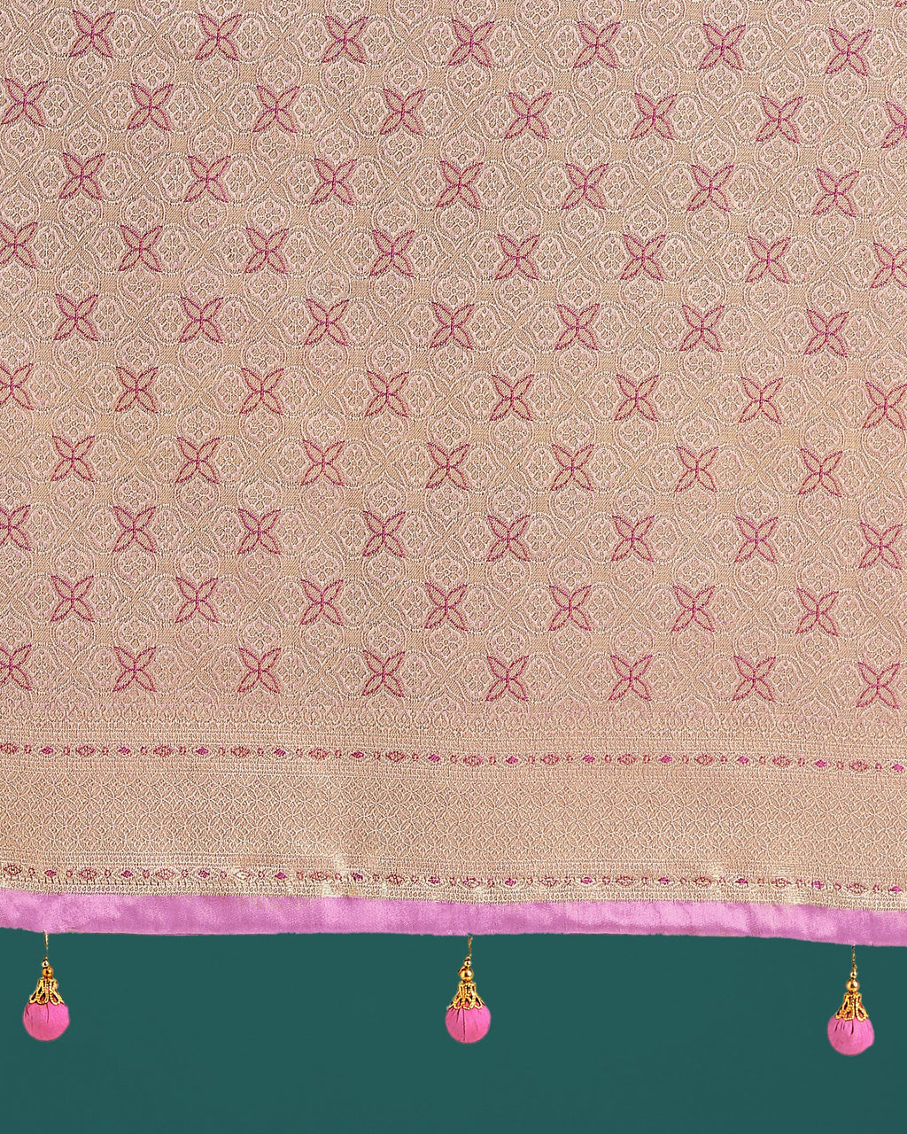 Monjolika Fashion Wonderful Light Lilac Soft Banarasi Satin Silk Leheriya Design Saree | Grocsy