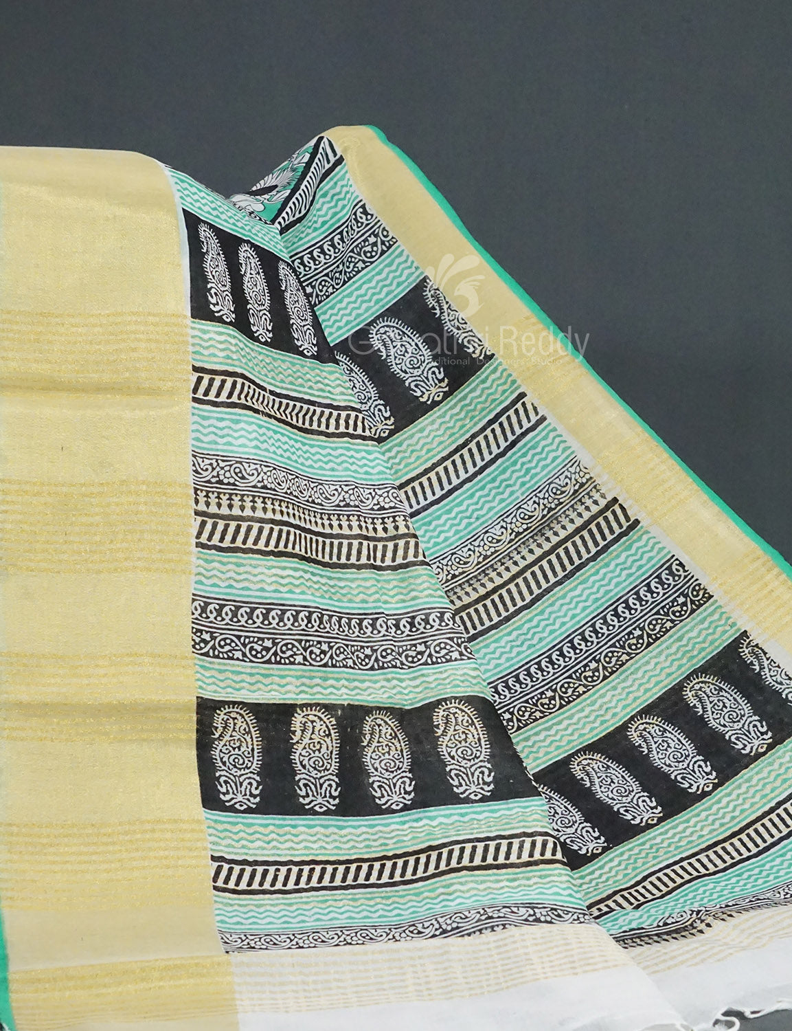 Gleaming Sea Green Kalamkari Cotton Linen Printed Saree By Gayathri Reddy Designer Studio | Grocsy