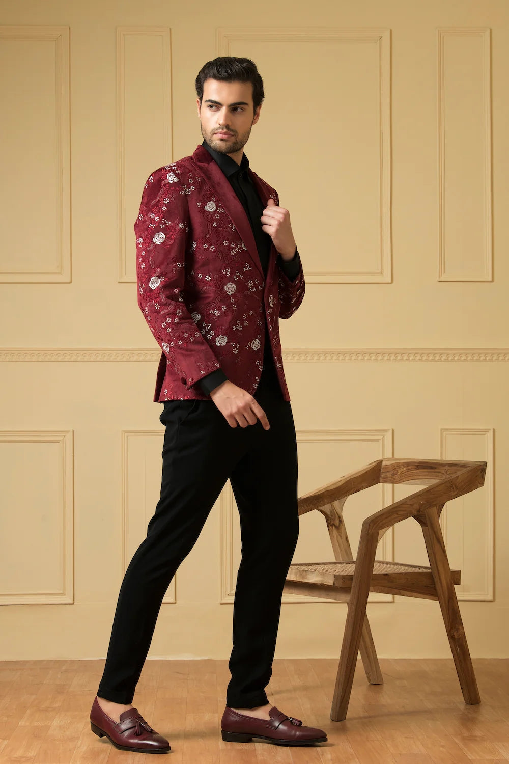 Maroon Embriodered Blazer by Hilo Design | Grocsy