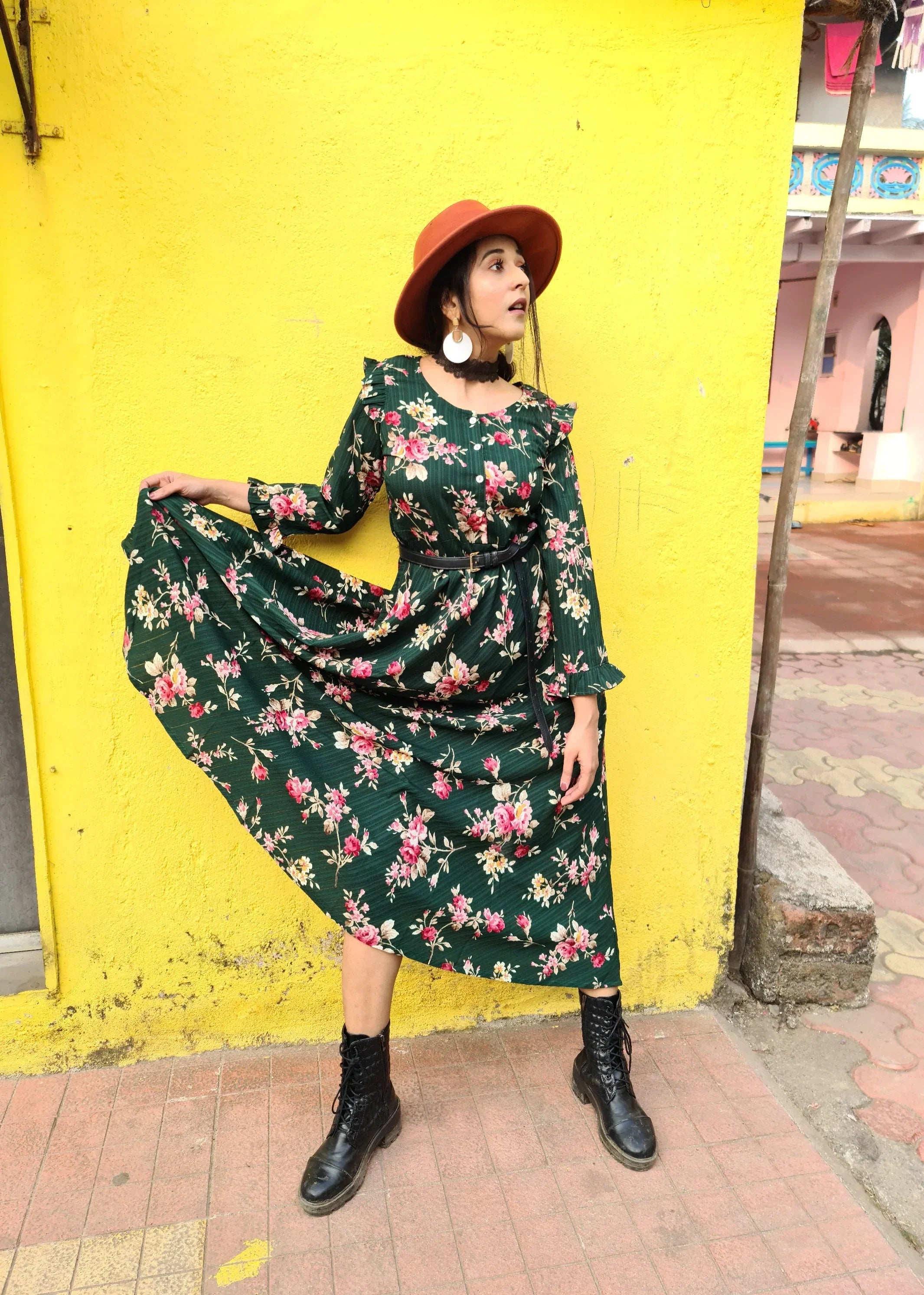 Jompers Women's Green & Pink Floral Printed Bell Sleeves Floral Anarkali Kurta | Grocsy