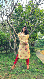 Jompers Women Yellow & Red Floral Printed Kurta | Grocsy