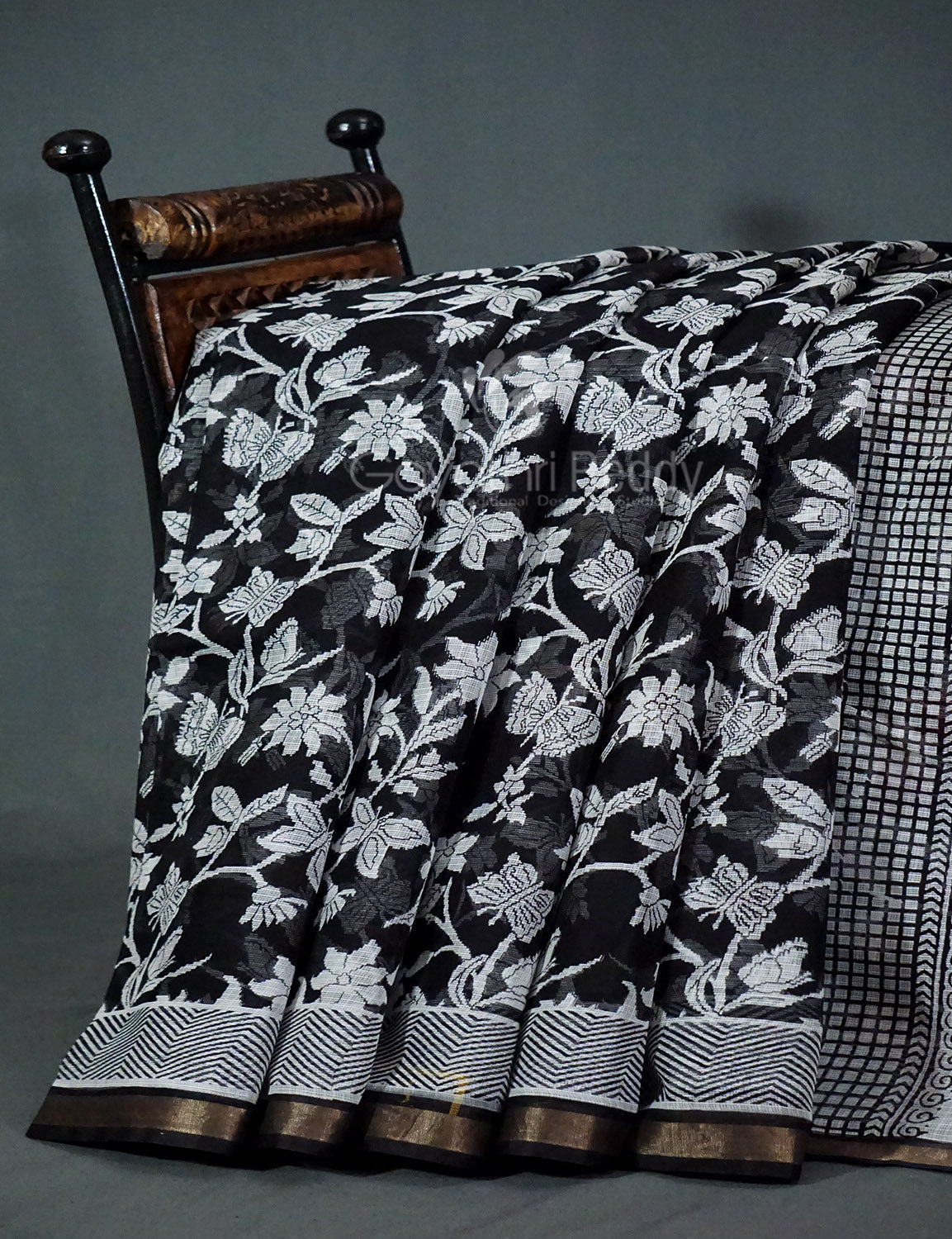 Black And White Colour Block Print Pure Kota Cotton Saree By Gayathri Reddy Designer Studio | Grocsy