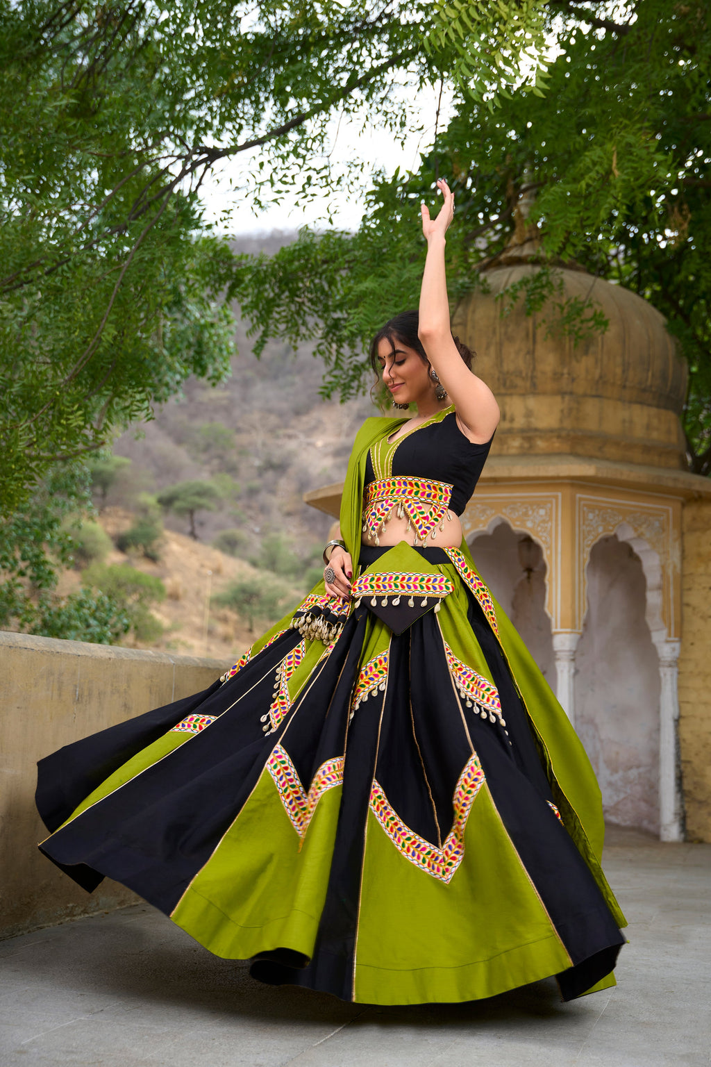 Lorenvalley Pure Cotton Plain With Gamthi Work And Gota Patti With Cowrie (Kodi) Lace Touch Up Lehenga Choli with Dupatta | Grocsy