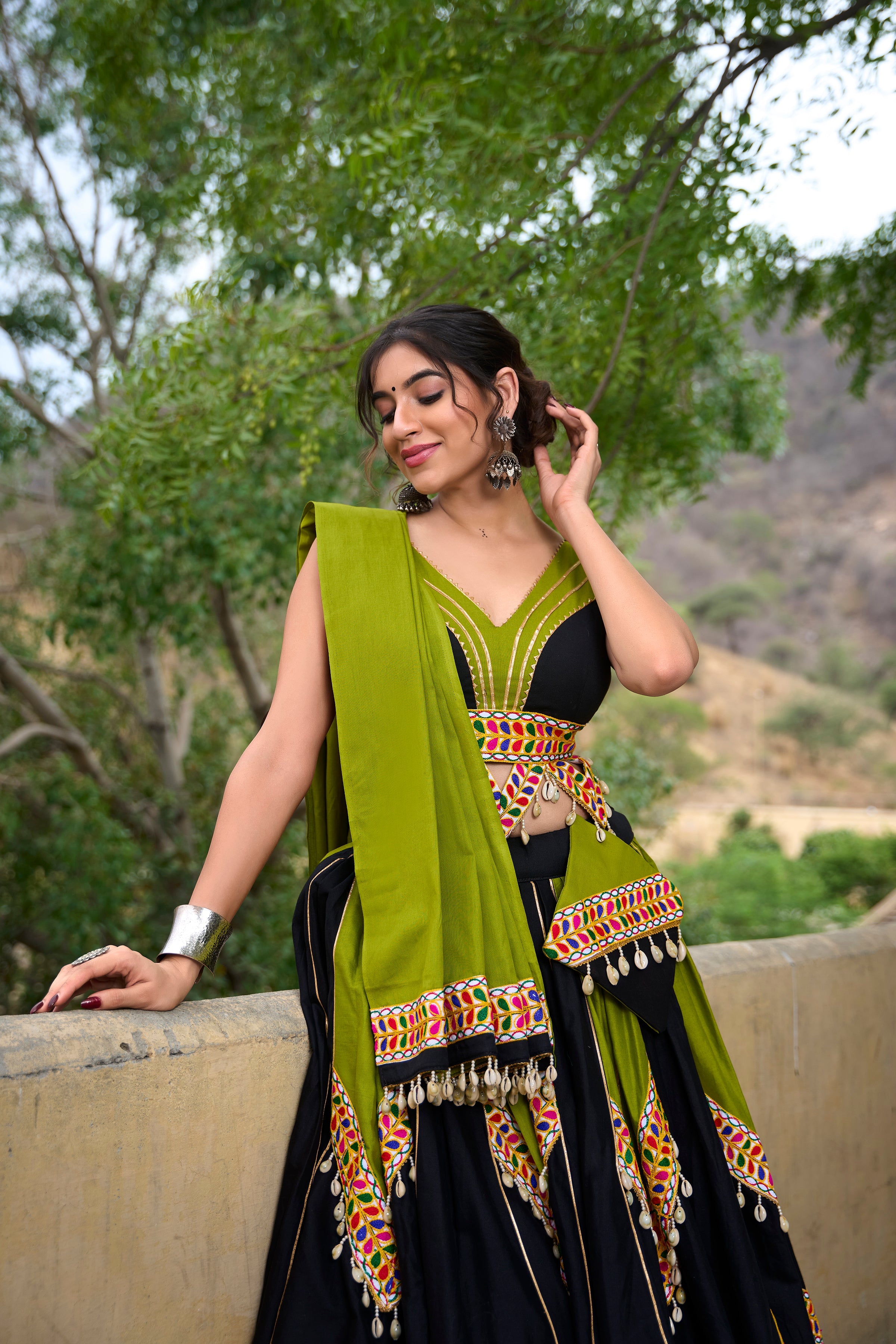 Lorenvalley Pure Cotton Plain With Gamthi Work And Gota Patti With Cowrie (Kodi) Lace Touch Up Lehenga Choli with Dupatta | Grocsy