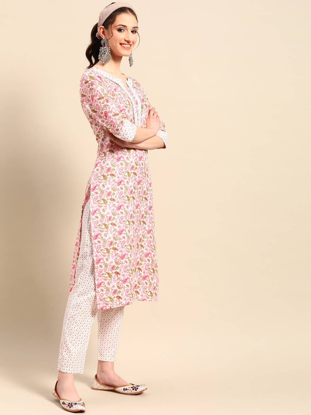 Sangria Women Paisley Printed Gotta Patti Kurta With Trousers | Grocsy