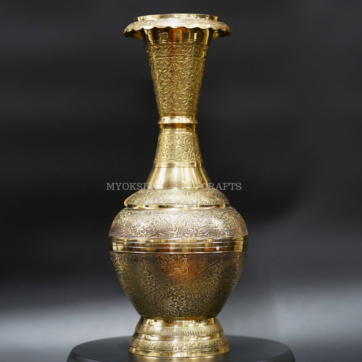 Brass Flower Vase: Embrace Timeless Beauty and Style | Grocsy