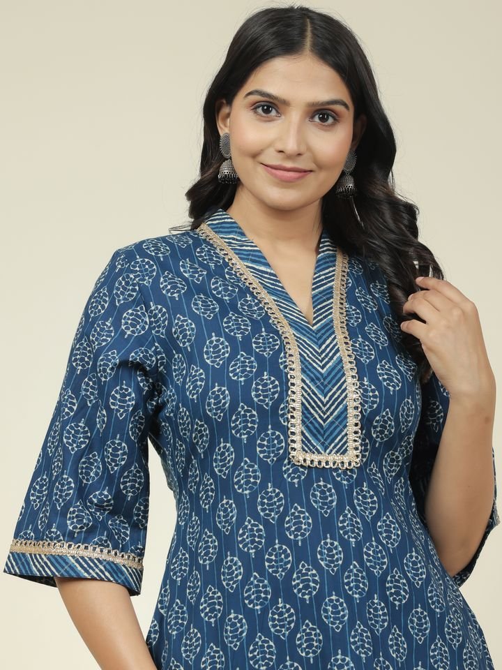 Aramya Straight Soft Cotton Block Print Women's Kurta Set - Blue | Grocsy