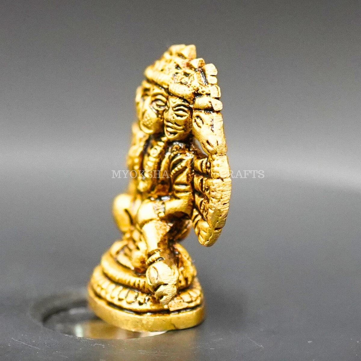 Panchamuki Hanuman: Majestic Sitting Sculpture for Your Homes | Grocsy