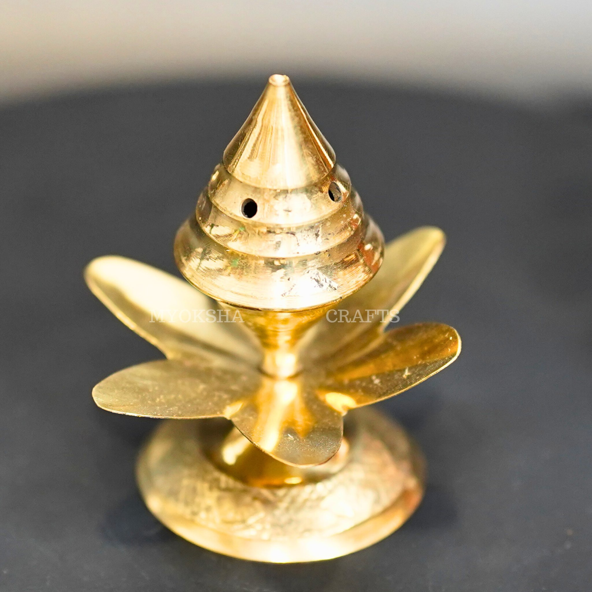 Brass Lotus Agarbatti Stand | Grocsy