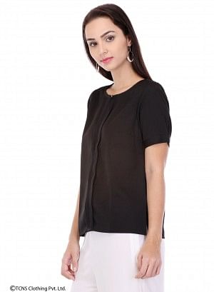 W for Woman Black Short Sleeve Top | Grocsy