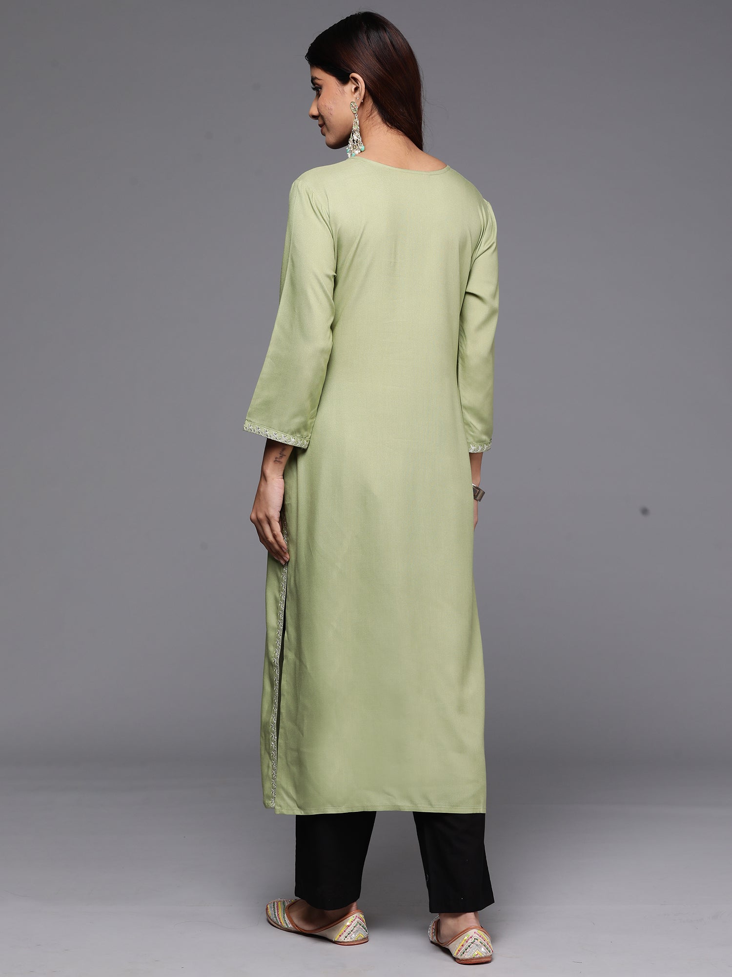 Indo Era Green Embroidered Straight Kurta | Grocsy