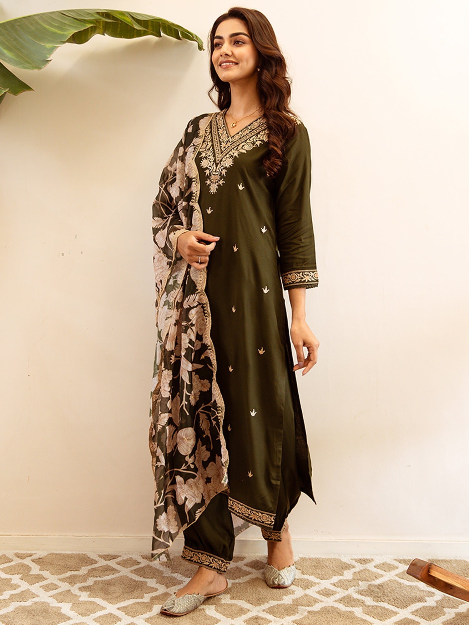 Indo Era Green Embroidered Straight Kurta Salwar With Dupatta set | Grocsy