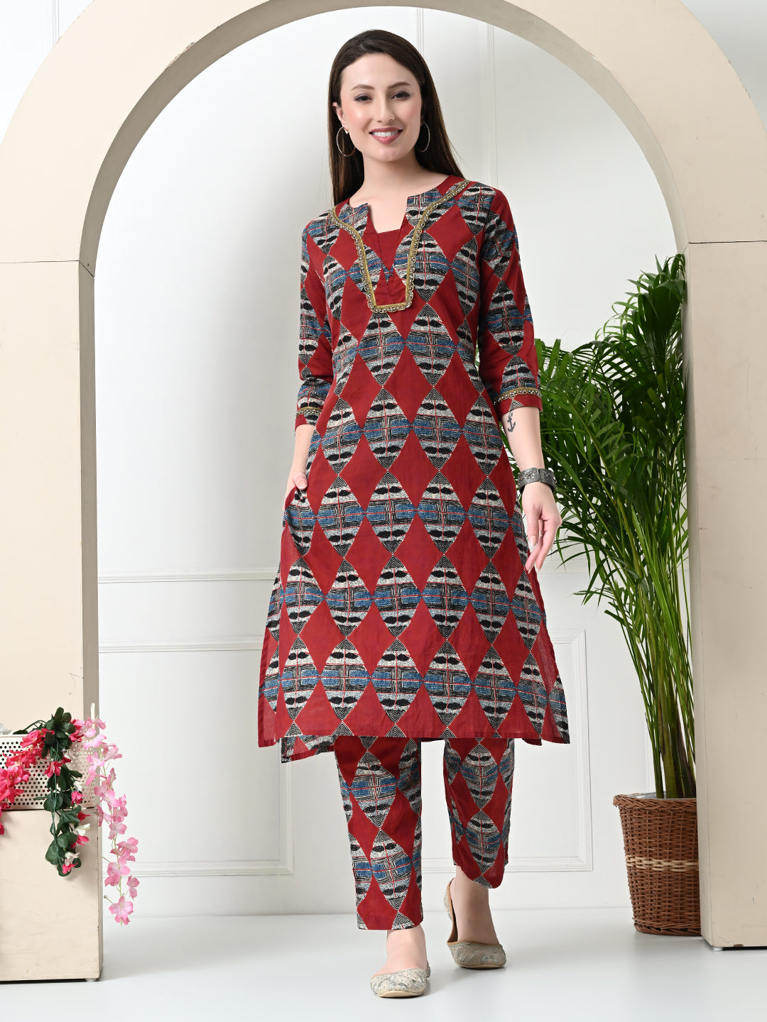Myshka Women's Block Printed Cotton Straight Party Kurta Sets | Grocsy