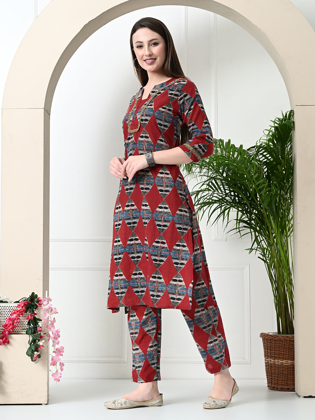 Myshka Women's Block Printed Cotton Straight Party Kurta Sets | Grocsy