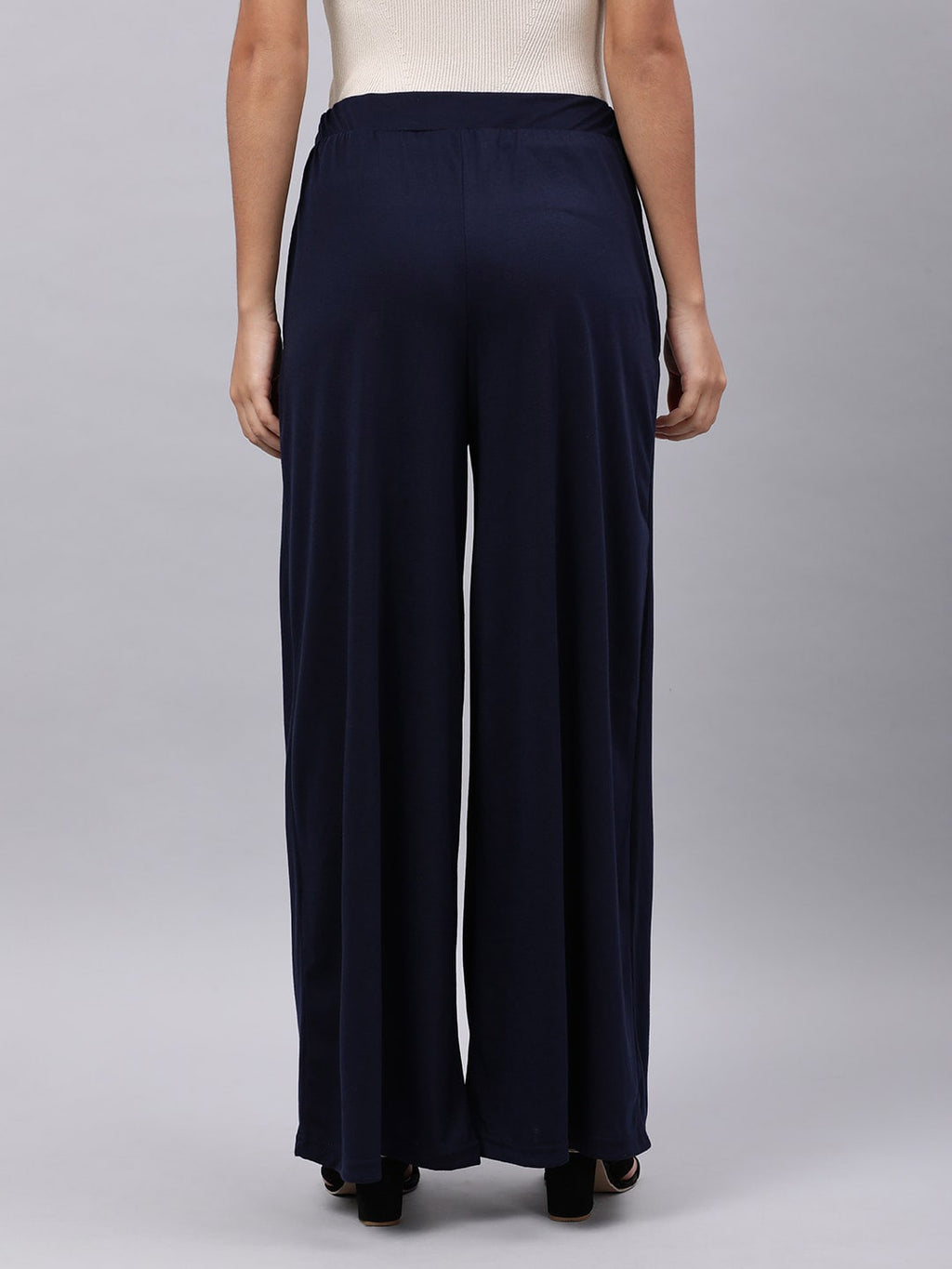 Souchii Women Blue Knitted Palazzos | Grocsy