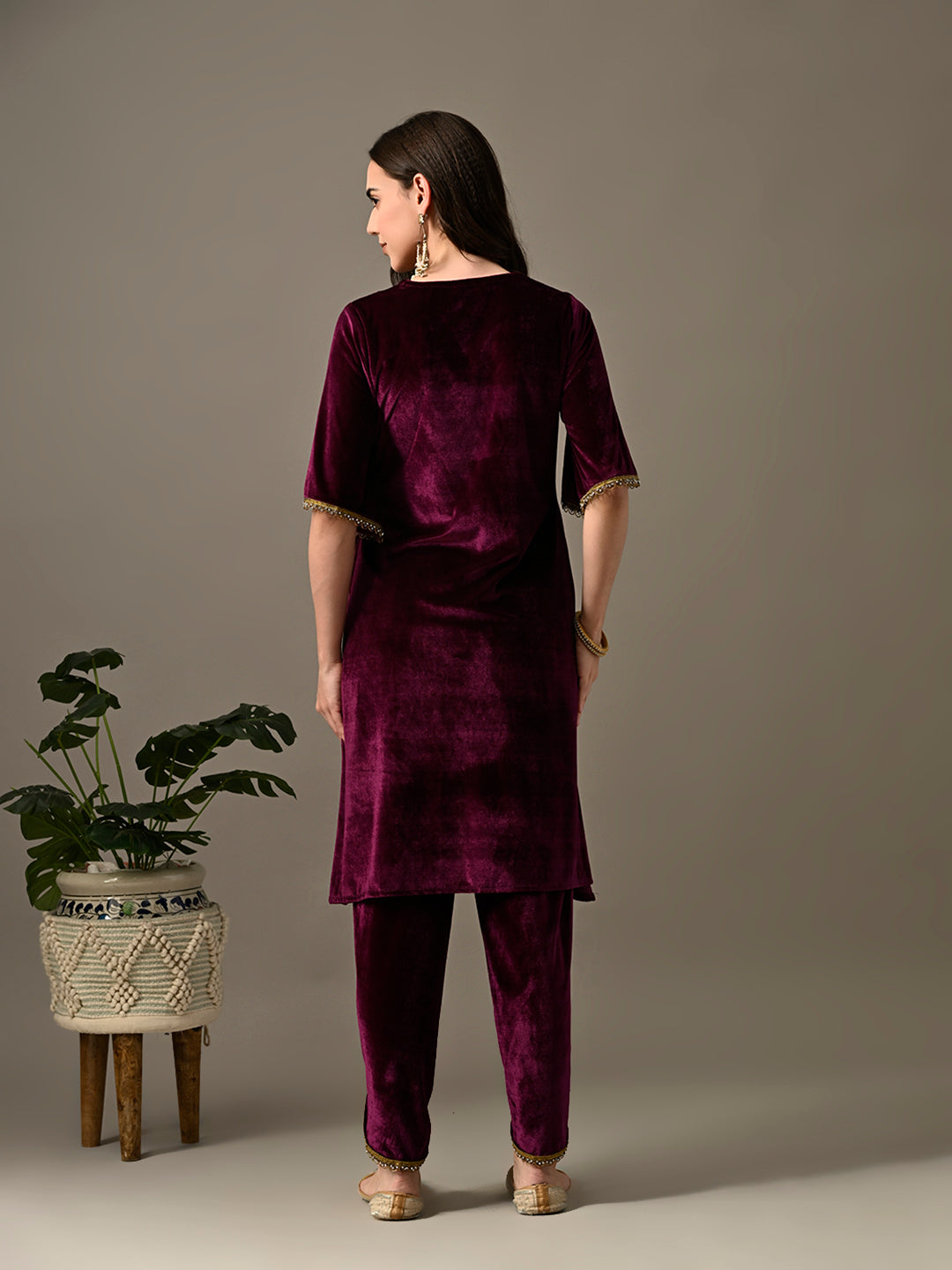 Myshka Women's Magenta Velvet Kurta Pant | Grocsy