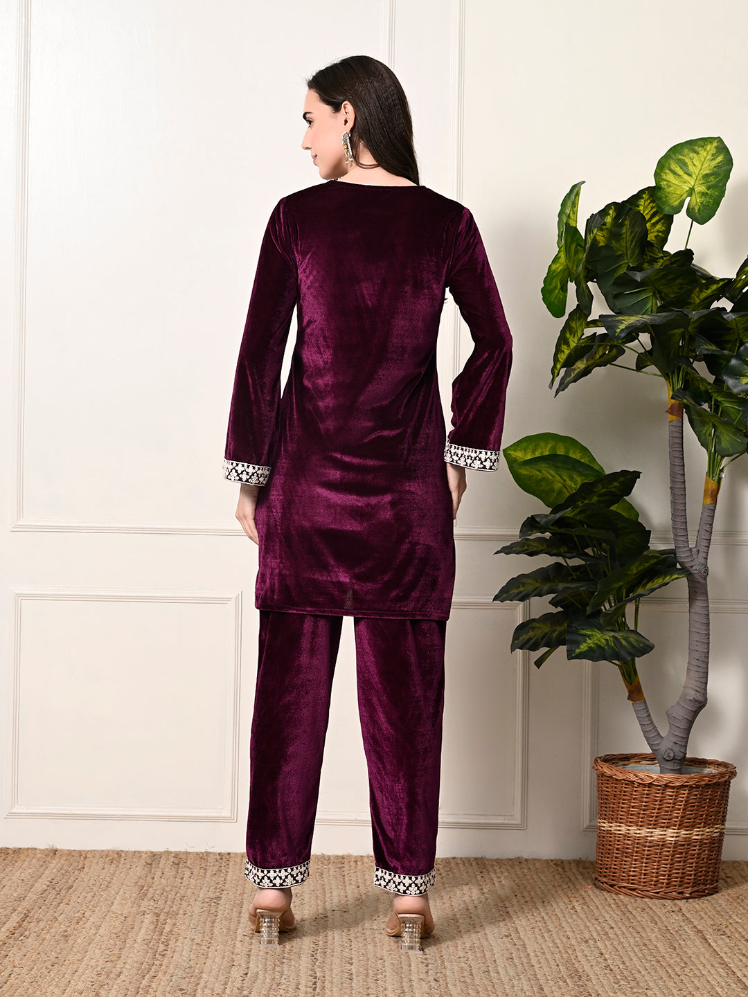 Myshka Women's Magenta Velvet Kurta Pant | Grocsy