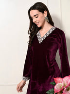 Myshka Women's Magenta Velvet Kurta Pant | Grocsy