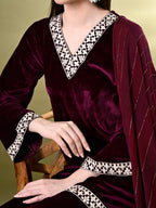 Myshka Women's Magenta Velvet Kurta Pant With Dupatta Set | Grocsy
