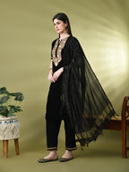 Myshka Women's Black Velvet Kurta Pant With Dupatta Set | Grocsy