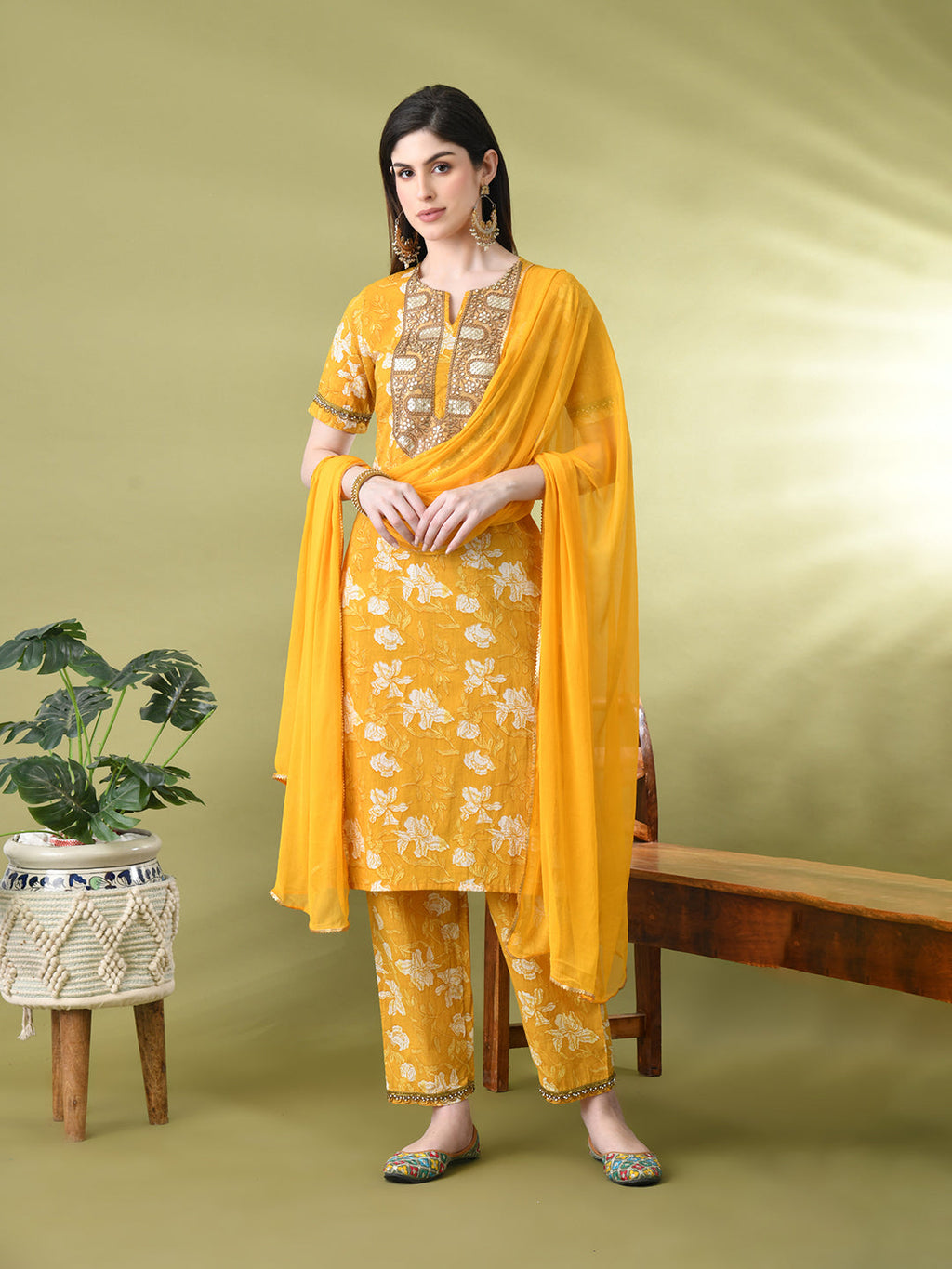 Myshka Women's Cotton Yellow Printed Kurta Set With Dupatta | Grocsy
