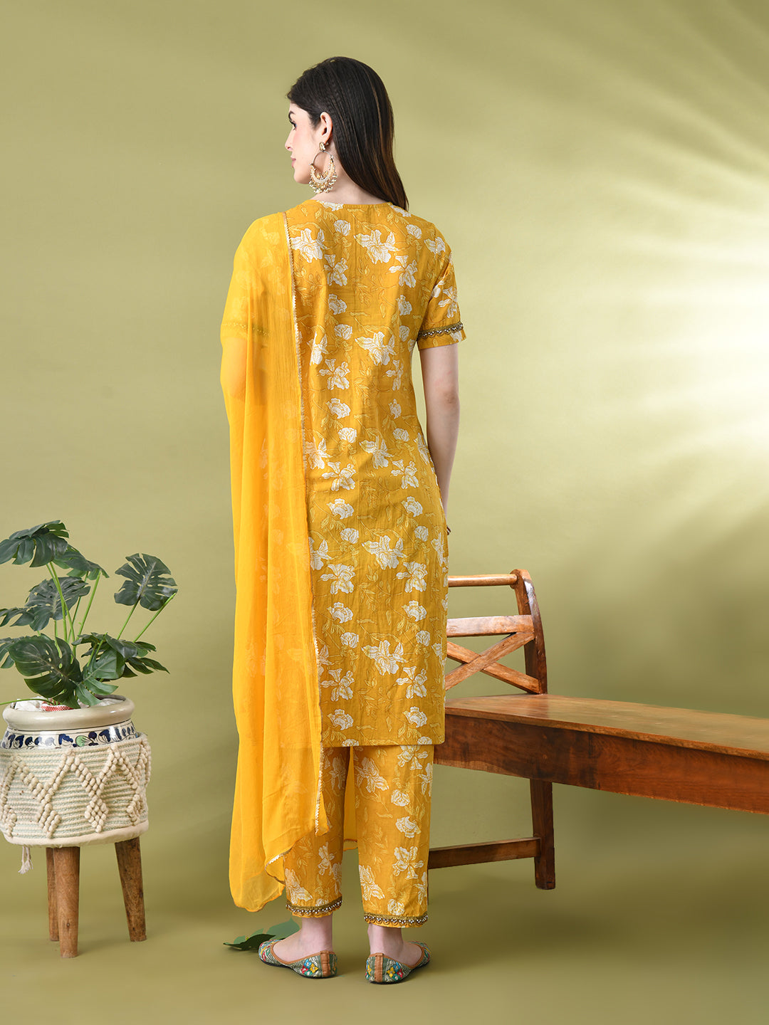 Myshka Women's Cotton Yellow Printed Kurta Set With Dupatta | Grocsy