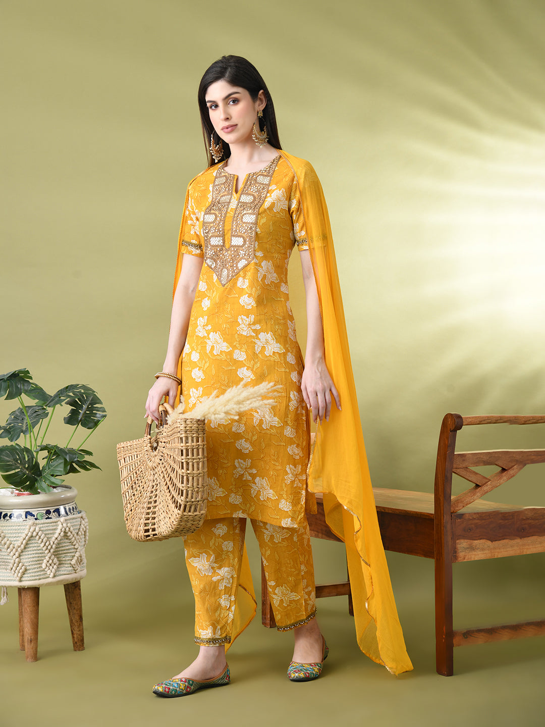 Myshka Women's Cotton Yellow Printed Kurta Set With Dupatta | Grocsy