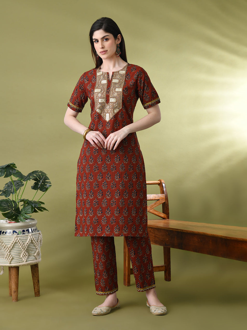Myshka Women's Cotton Red Printed Kurta Set With Dupatta | Grocsy