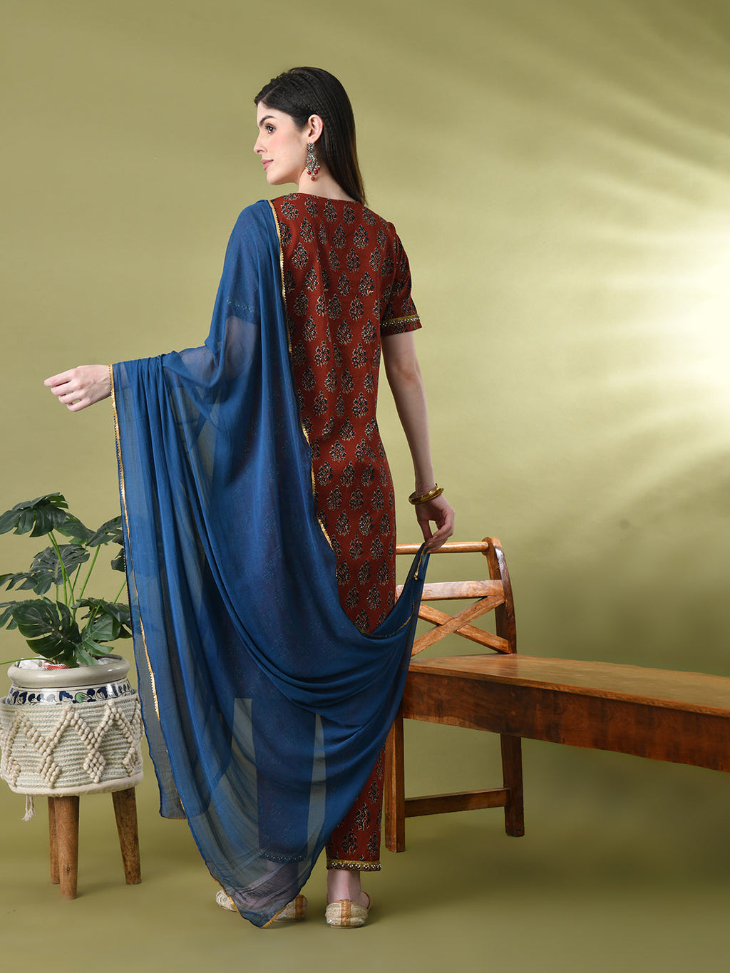 Myshka Women's Cotton Red Printed Kurta Set With Dupatta | Grocsy