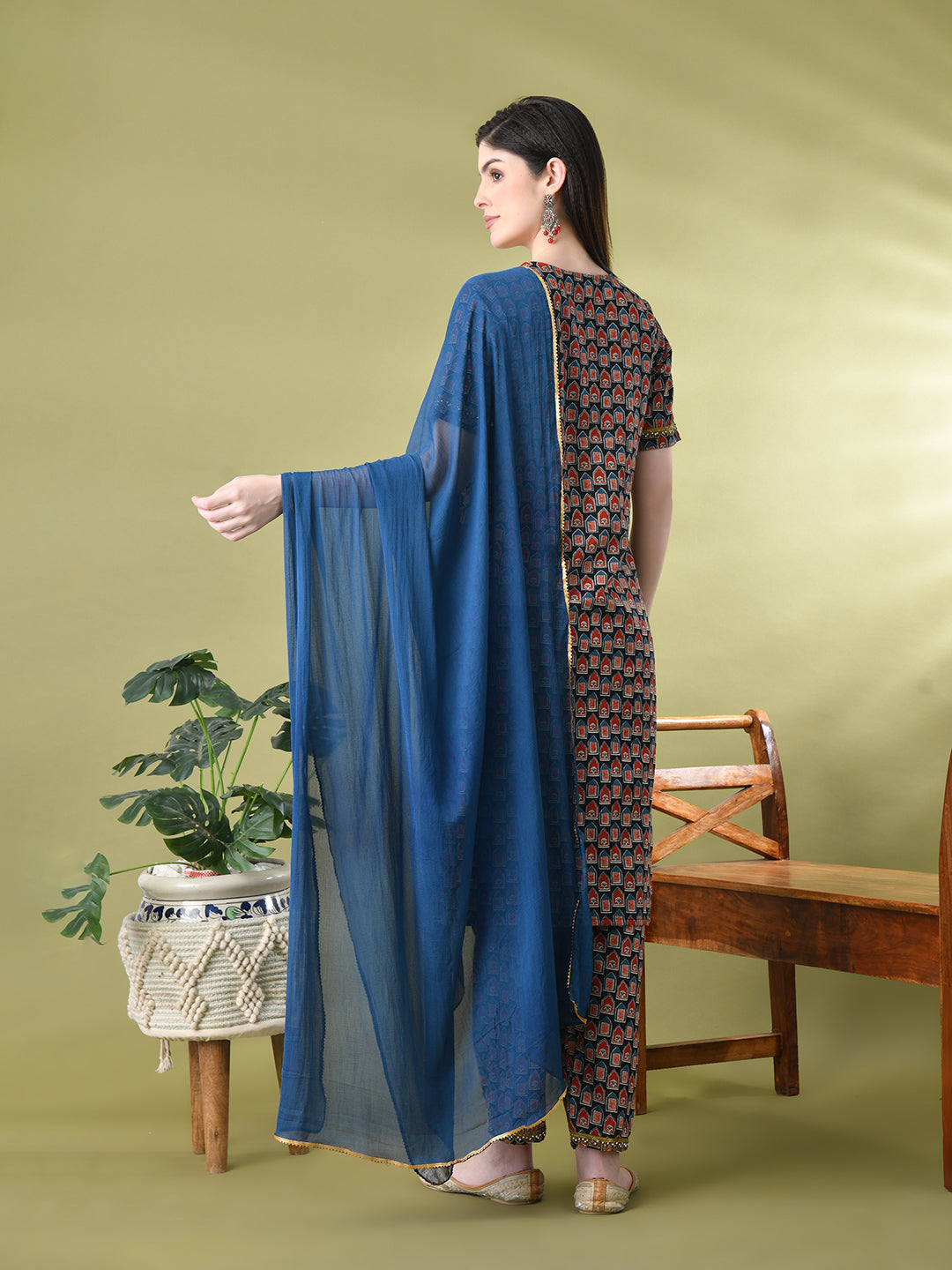 Myshka Women's Cotton Printed Kurta Set With Dupatta | Grocsy