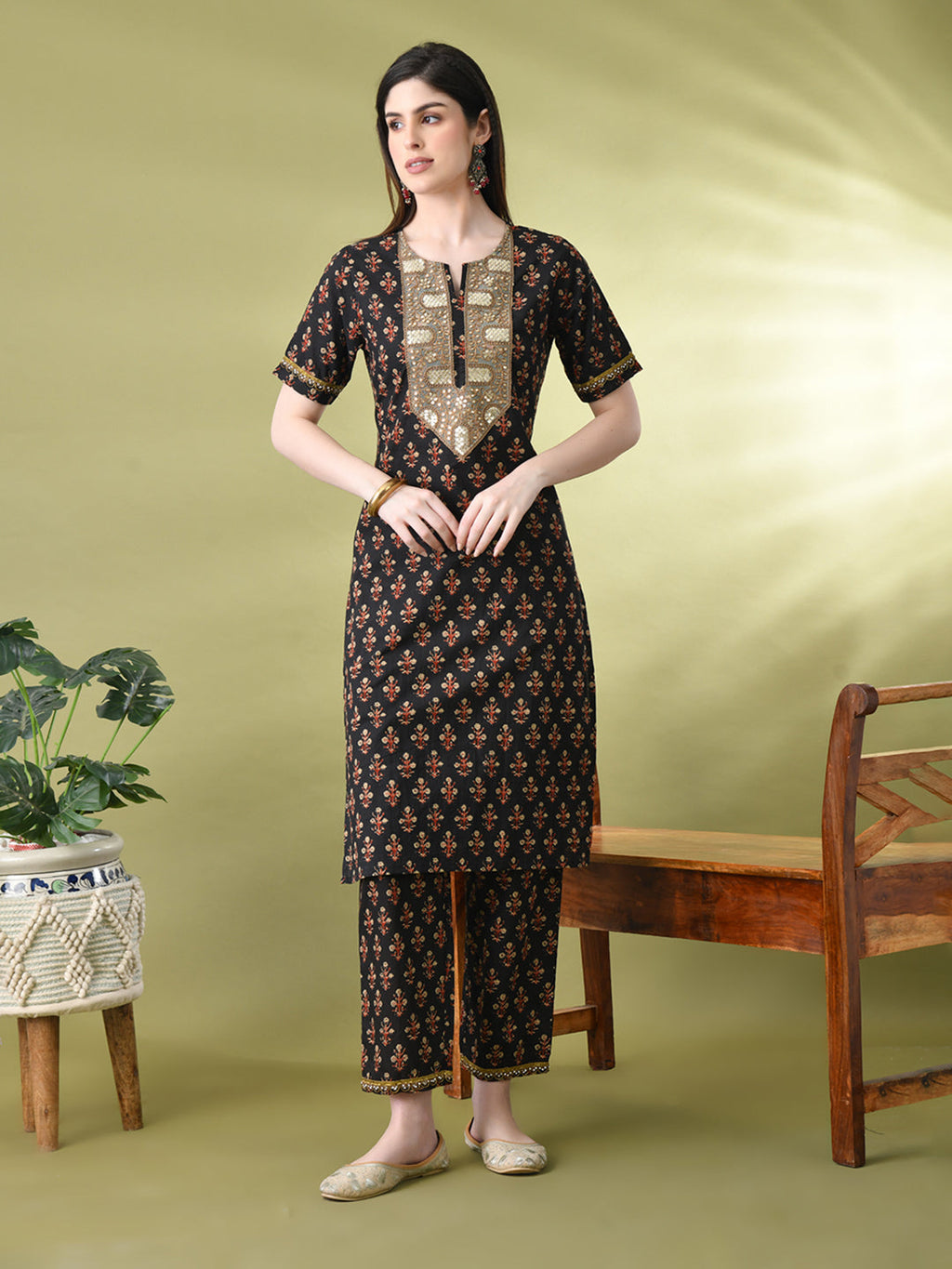 Myshka Women's Cotton Printed Kurta Set With Dupatta | Grocsy