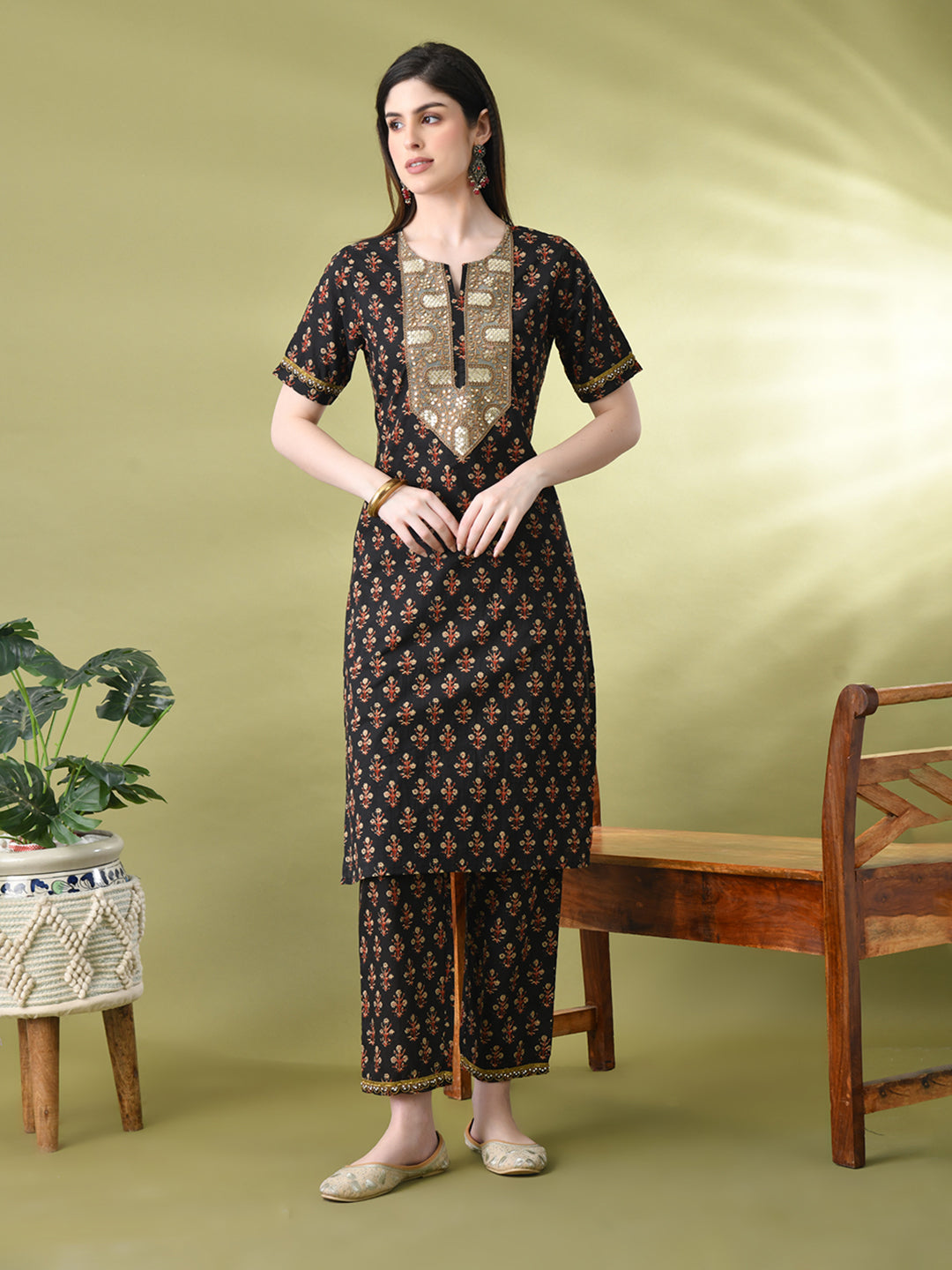Myshka Women's Cotton Printed Kurta Set With Dupatta | Grocsy