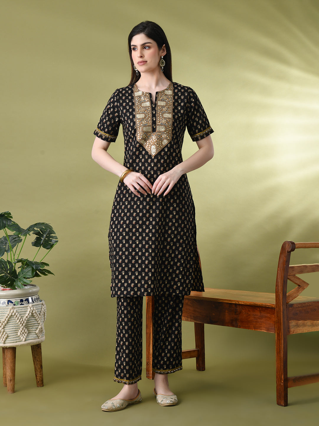 Myshka Women's Cotton Black Printed Kurta Set With Dupatta | Grocsy