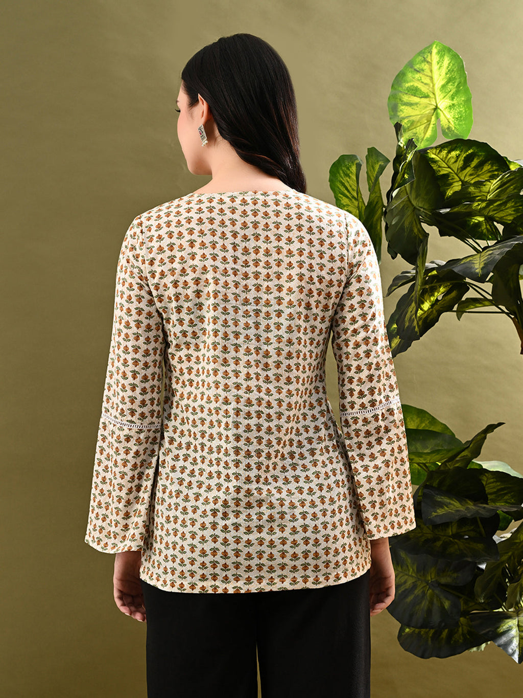 Myshka Women's Green Small Flower Printed Tunic With Lace | Grocsy