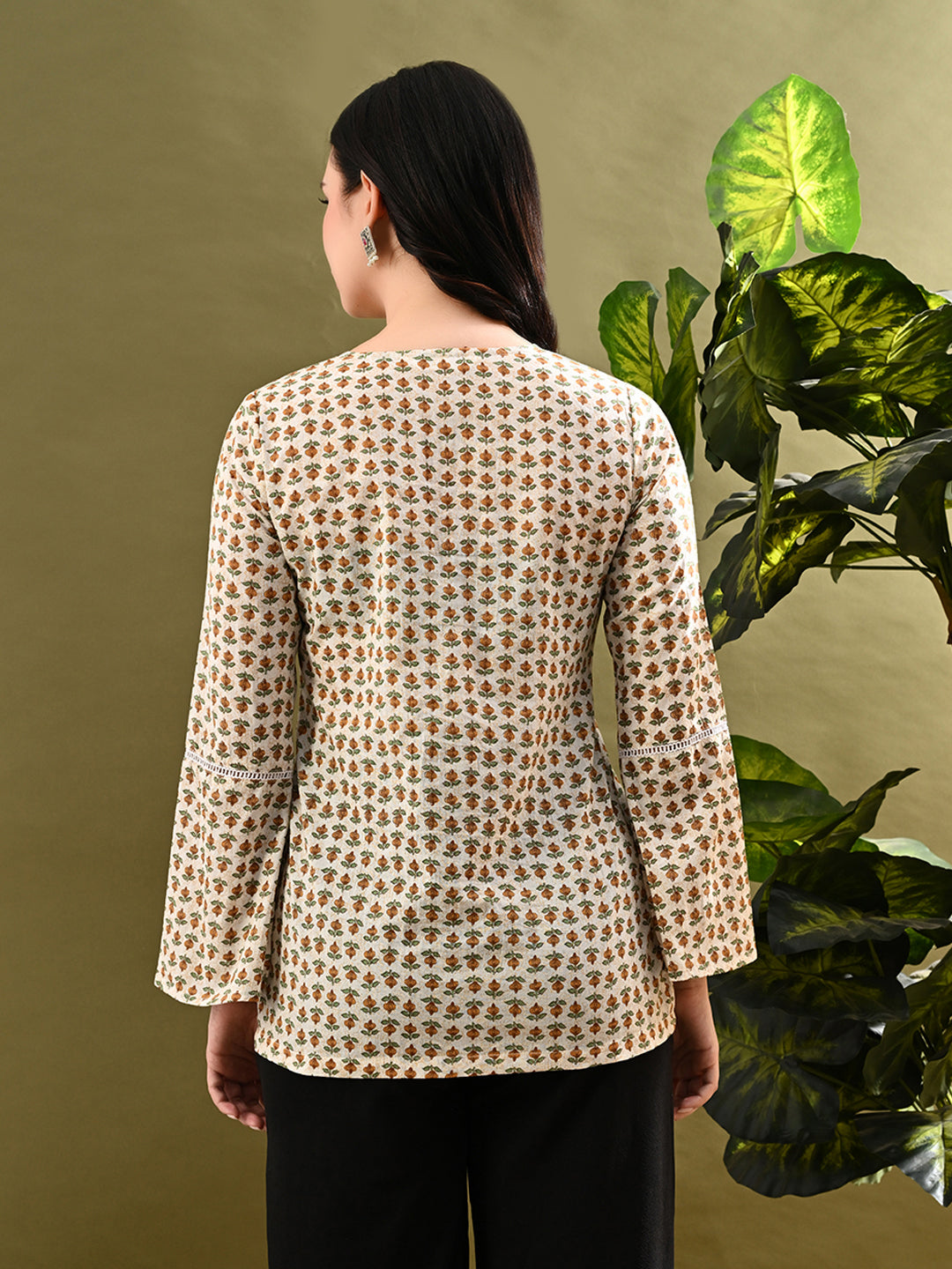 Myshka Women's Green Small Flower Printed Tunic With Lace | Grocsy