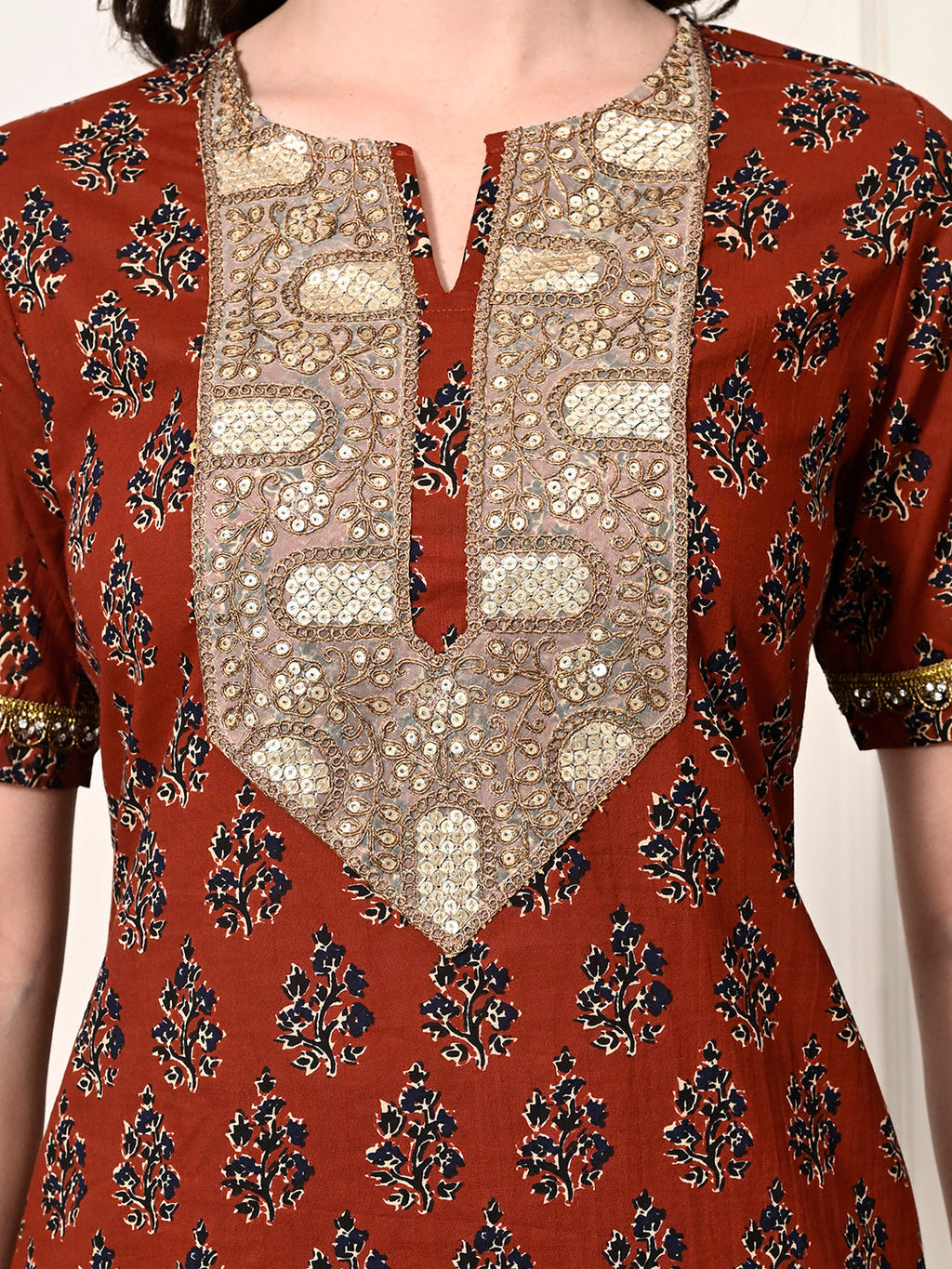 Myshka Women's Cotton Red Printed Kurta Set | Grocsy