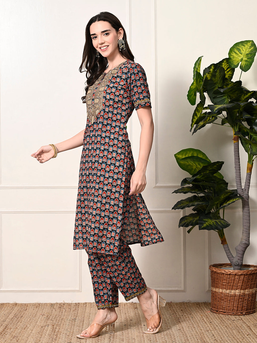 Myshka Women's Cotton Printed Kurta Set | Grocsy