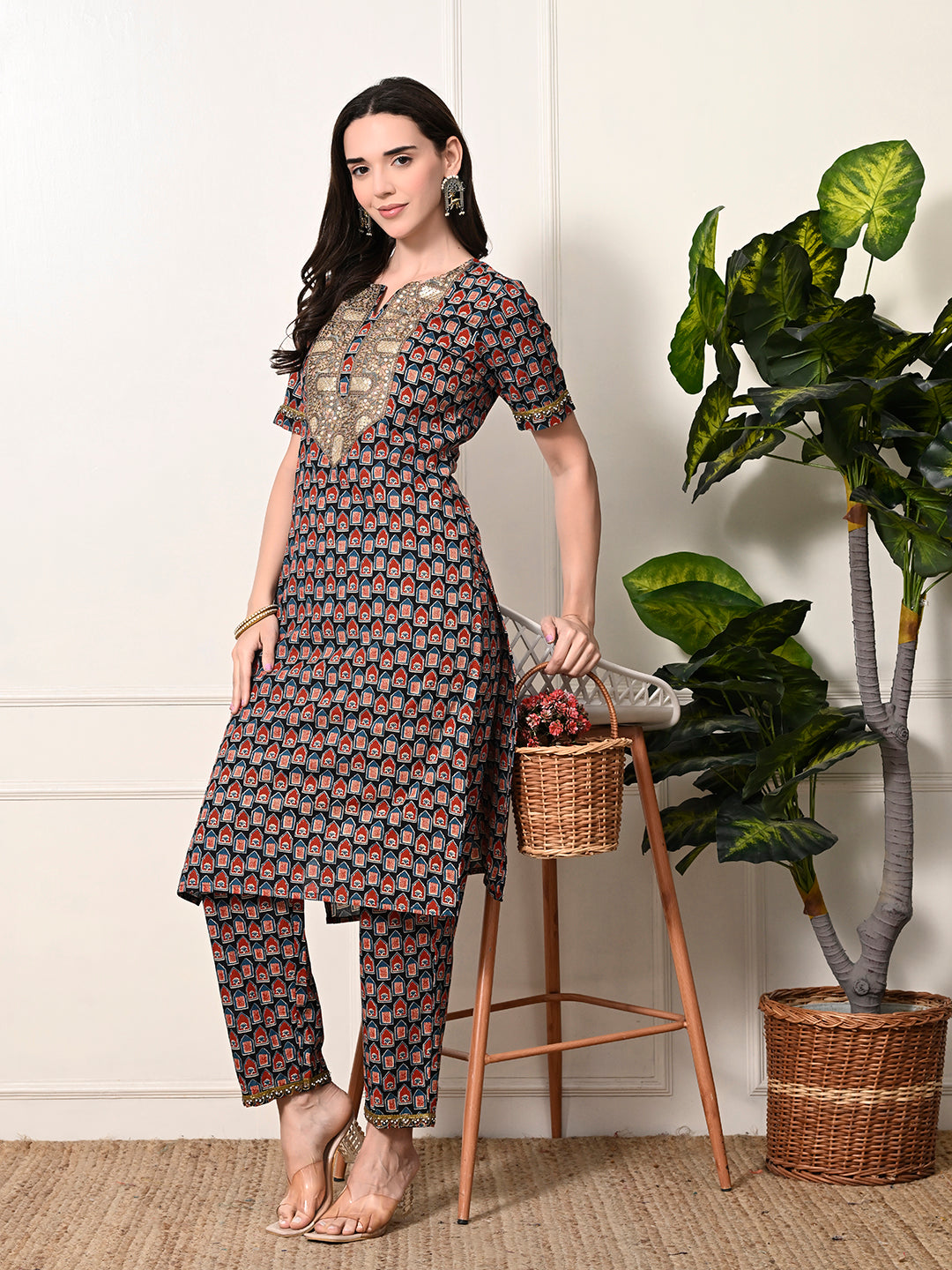 Myshka Women's Cotton Printed Kurta Set | Grocsy